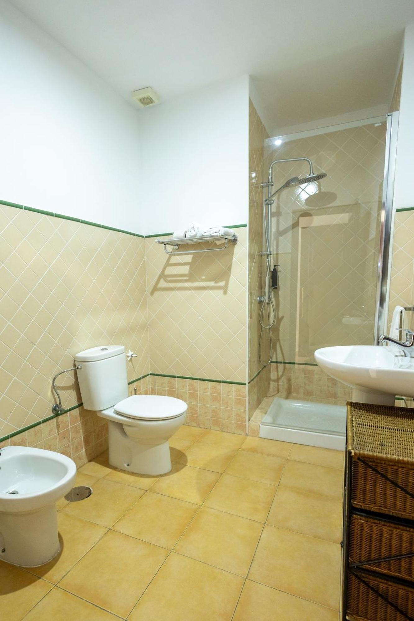 Grande Apartamento Familiar セビリア エクステリア 写真